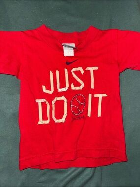 Vintage Nike Red Kids Short Sleeve 'Just Do It' Baseball Graphic Tee paper tag!